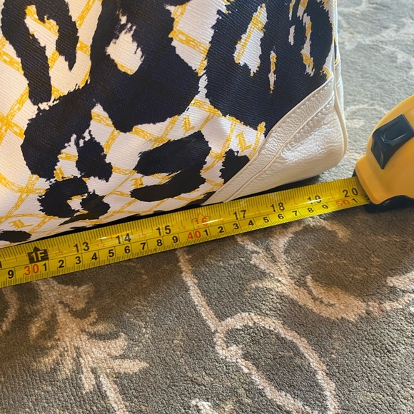 L.A.M.B. by Gwen Stefani Samburu Duffel Bag  Travel Tote Designer w/ Duster Bag - Picture 13 of 16